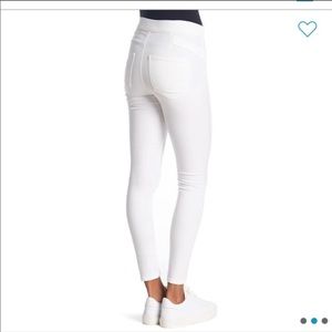 Free People Skinny White Jeans
